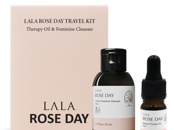 라라로즈데이 트래블키트 로즈 여성청결제 50ml  + 로즈 이너퍼퓸 5ml 