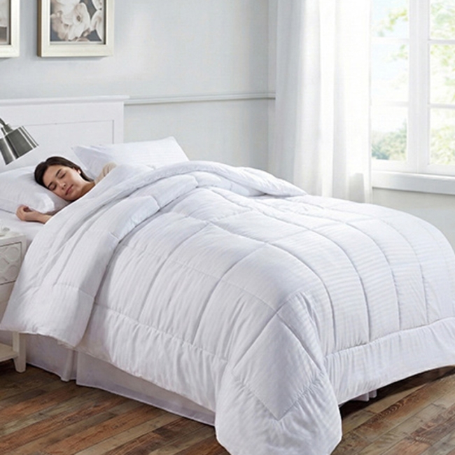 스트라이프 호텔 차렵이불 Q사이즈_4계절용+고급보관백 증정