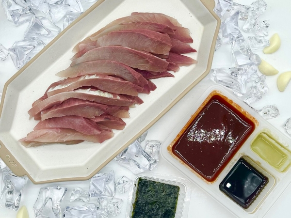 소방어 필렛 500g+초장1개 +김2장 